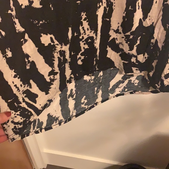 Forever21 Top - Picture 3 of 6